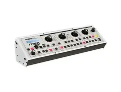 Moog Slim Phatty White Limited Edition