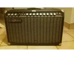 Yamaha G100 2 x 10" Combo Amplifier main image