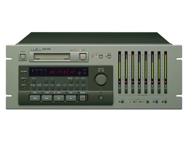Tascam DA-88 Digital Recorder