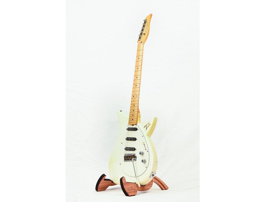 Tokai Talbo Blazing FIre - What To Know & Where To Buy | Equipboard Tokai Talbo Blazing FIre - What To Know & Where To Buy | Equipboard