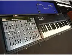 Roland SH-3A Synthesizer