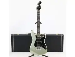 Fender Contemporary Stratocaster (Japan)