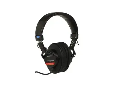 Sony MDR-V6 Dynamic Stereo Headphones