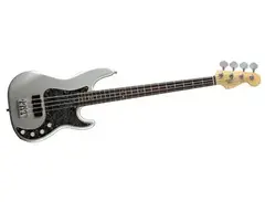 Fender Deluxe Precision bass