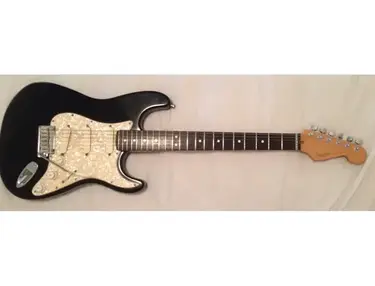 Fender Stratocaster Deluxe Plus
