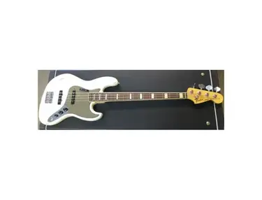 Fender '72 Jazz Bass