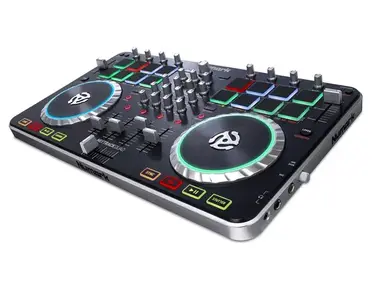 Numark Mixtrack Quad