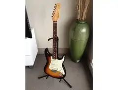 Fender 'Classic Player' Stratocaster main image