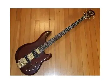 Ibanez RB 940