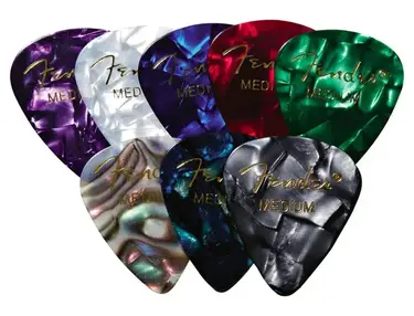 Fender 351 Shape Premium Pick (Medium)