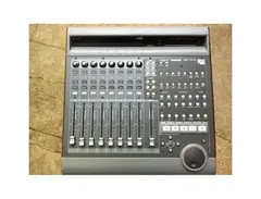 Mackie Logic Control XT