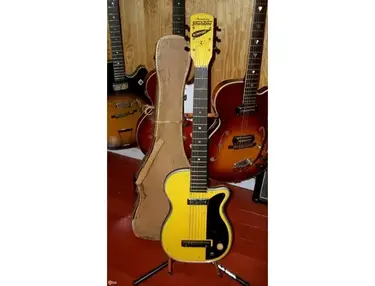 Harmony Stratotone Newport Yellow 1952