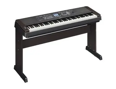 Yamaha DGX-650 Digital Piano