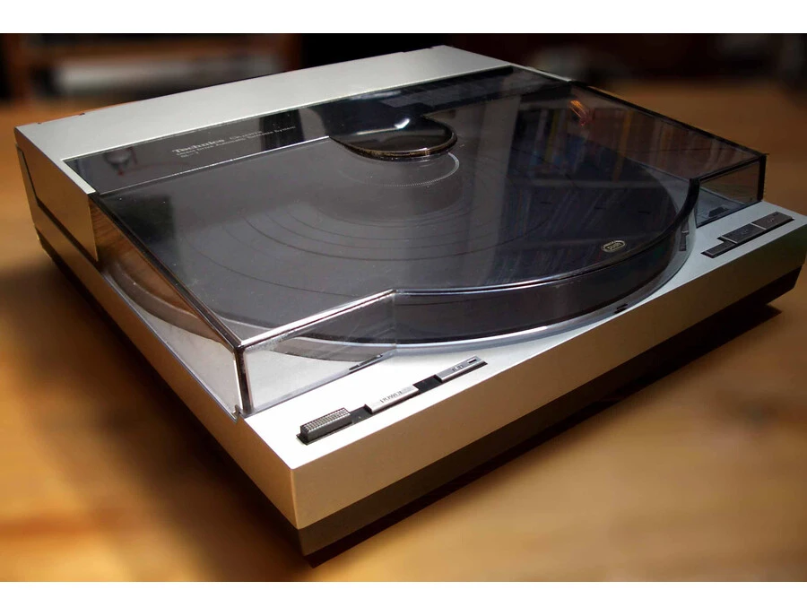 Technics SL-7 Linear Turntable - What To Know & Where To Buy