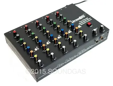 Drumfire DF500 Five Channel Synthesizer Mixer Remote