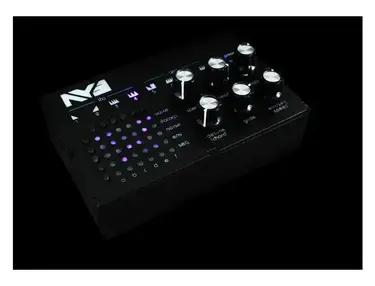 Twisted-Electrons AY3 Chiptune Synth