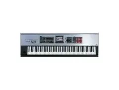 Roland Fantom-X8