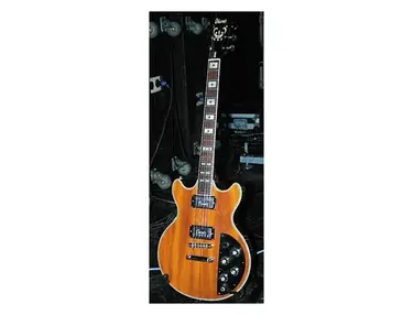 Ludmer’s early-’70s Ibanez  Artist