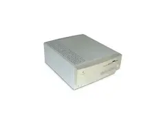 Apple Macintosh 7100 computer