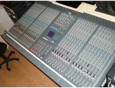 Soundcraft DC2020