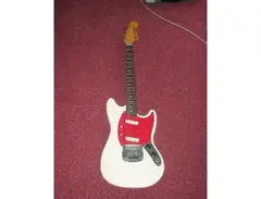 Fender MIJ Mustang 1996 50th Anniv.