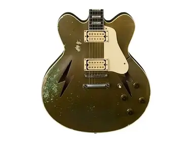 Rock N Roll Relics Lightning