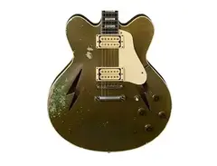 Rock N Roll Relics Lightning