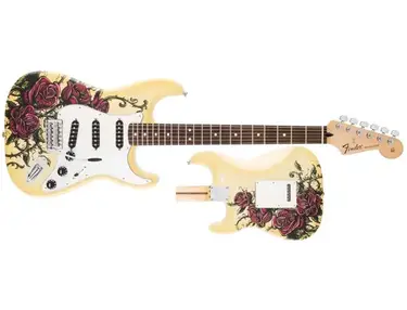 Fender David Lozeau Rose Tattoo Art Standard Stratocaster