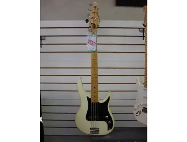 Peavey Patriot Bass (1981)