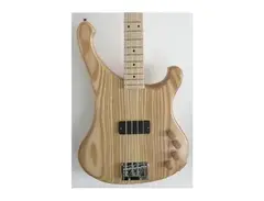 Garz Kira Bass