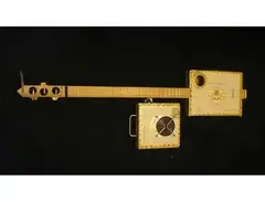 Macanudo Cigar-Box Guitar