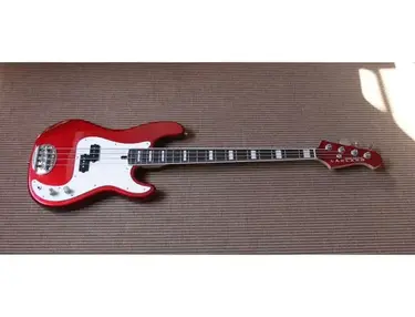 Lakland Duck Dunn Bass
