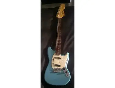 1966 Fender Duo-Sonic II Electric Guitar