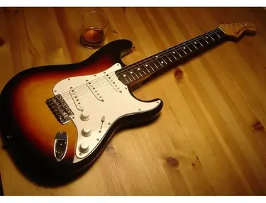 Squier Stratocaster JV