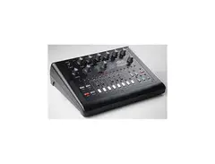Mode Machines - Xoxbox (TB-303 clone)