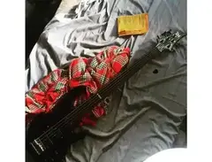 ESP-LTD b-15 modified fretless bass main image