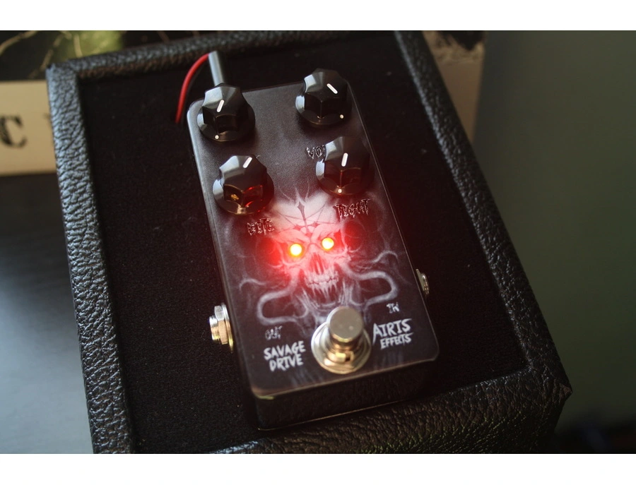 Airis Effects Savage Drive - What To Know & Where To Buy | Equipboard Airis Effects Savage Drive - What To Know & Where To Buy | Equipboard