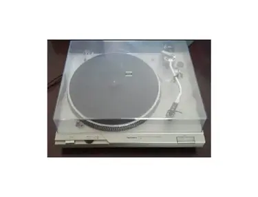 Technics SL-D2 Turntable