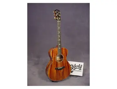 Taylor Guitars SHSM Susanna Hoffs Signature Model