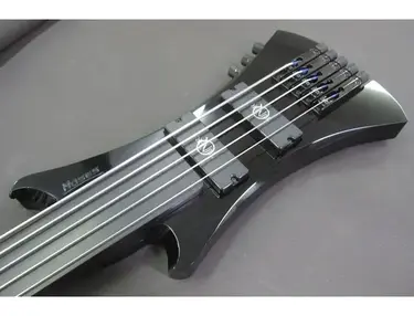 Custom Moses bass fitted with neodymium Q-tuner q2.0 pickups