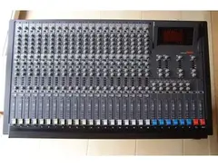 Foster 820 main image