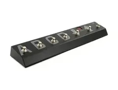 Hughes & Kettner FSM 432 Mark II MIDI Footswitch is a newer version of FS2M Footswitch to MIDI adapter