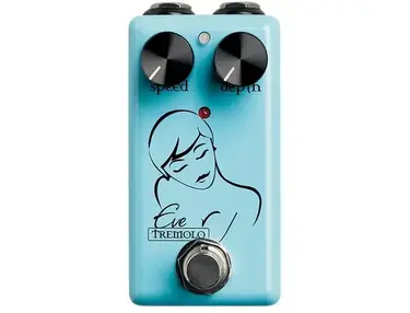 Red Witch Eve Tremolo