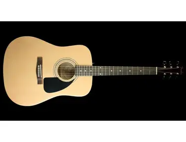 Fender FA100