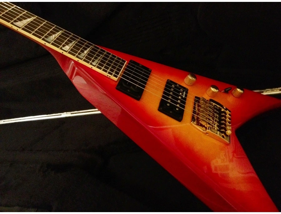 Jackson King V Pro - What To Know & Where To Buy | Equipboard