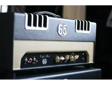 65 Amps Royal Albert
