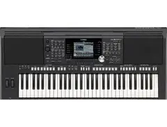 Yamaha PSR 950s