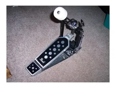Pearl P-950 kick pedal