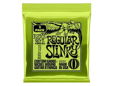 Ernie Ball Regular Slinky Guitar Strings - 3-Pack