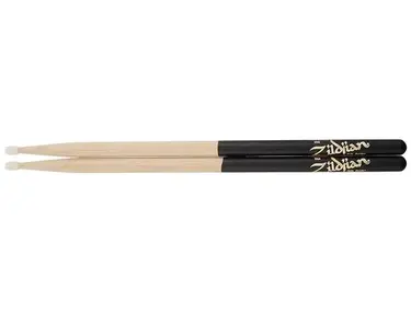 Zildjian 2B Nylon Black Dip Drumsticks